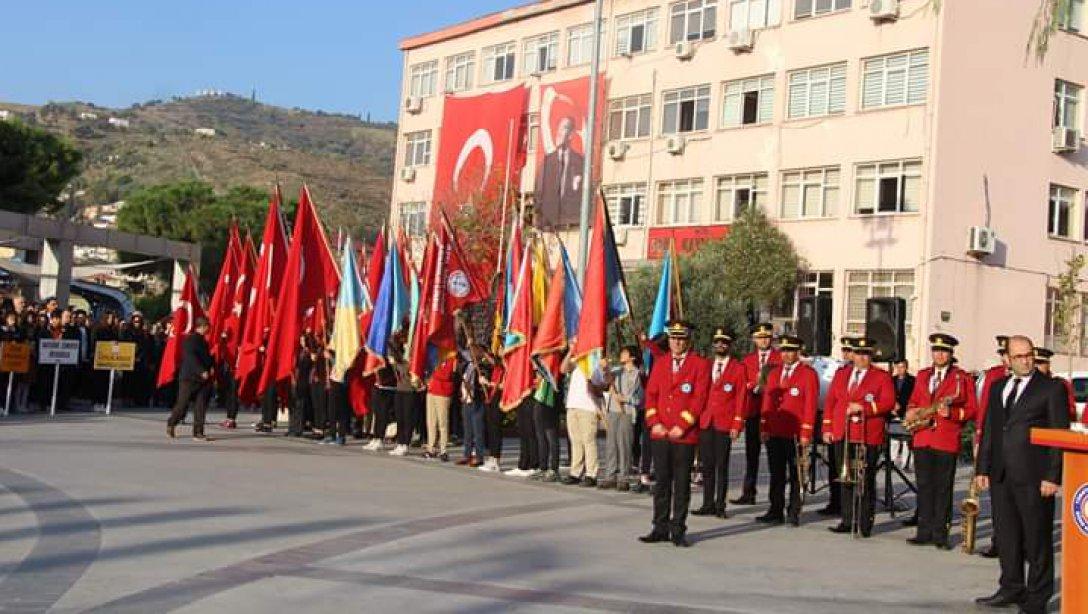 Ulu Önder Gazi Mustafa Kemal Atatürk, Vefatının 81. Yılında İlçemizde Gerçekleştirilen Törenle Anıldı