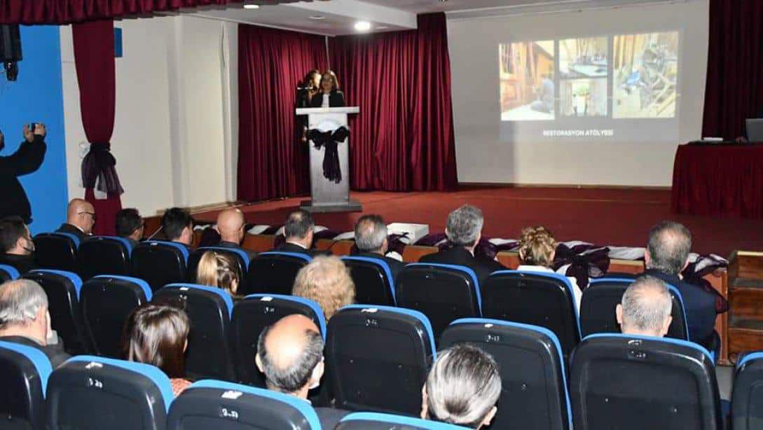 Recep Yazıcıoğlu Kültür Salonu'nda Söke Ticaret Borsası Suat Orhon MTAL tarafından Turizm Haftası kapsamında etkinlik düzenlenmiştir.