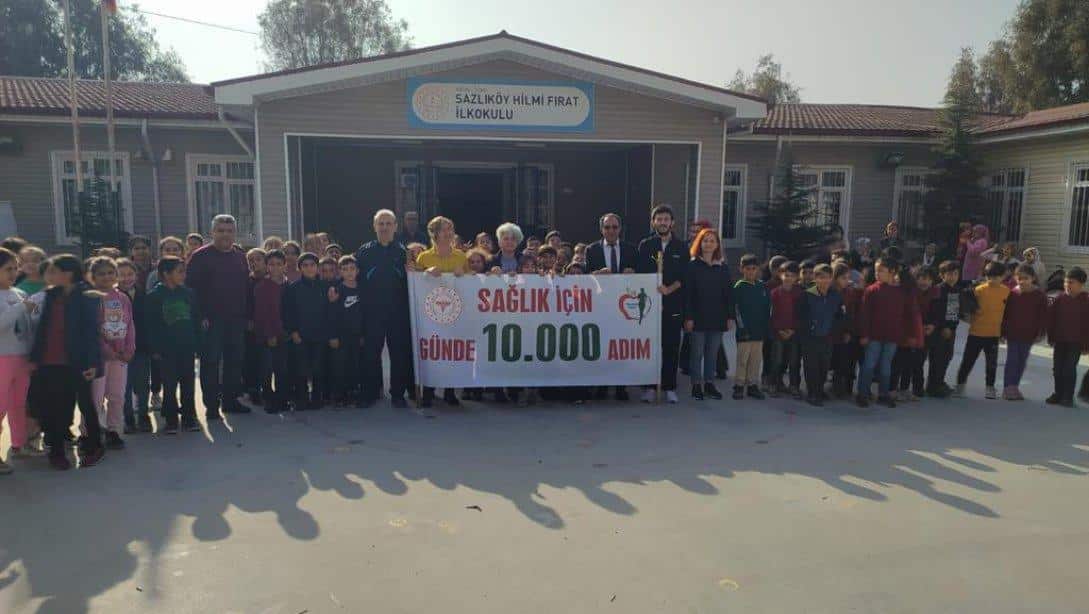 Dünya Obozite Günü kapsamında İlçe Sağlık Müdürlüğü'nce Sazlıköy Hilmi Fırat İlkokulu'nda etkinlik düzenlenmiştir