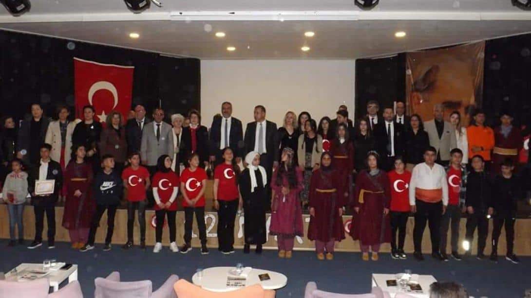 12 Mart İstiklal Marşının Kabulü ve Mehmet Akif ERSOY'u Anma Programı, Özel Söke Doğa Koleji Toplantı Salonunda Gerçekleştirilmiştir